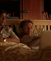 Crashing_S01E02_Episode_2_1080p_2997.jpg
