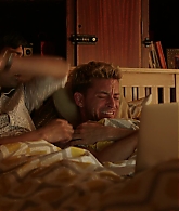 Crashing_S01E02_Episode_2_1080p_3032.jpg