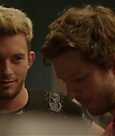 Crashing_S01E03_Episode_3_1080p_2425.jpg
