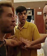 Crashing_S01E04_Episode_4_1080p_2495.jpg