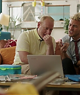 Crashing_S01E05_Episode_5_1080p_1275.jpg