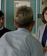 Crashing_S01E05_Episode_5_1080p_2286.jpg