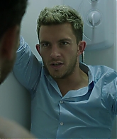 Crashing_S01E05_Episode_5_1080p_2663.jpg