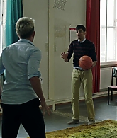 Crashing_S01E05_Episode_5_1080p_2827.jpg