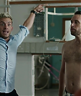 Crashing_S01E05_Episode_5_1080p_2872.jpg