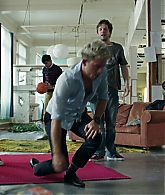 Crashing_S01E05_Episode_5_1080p_3366.jpg