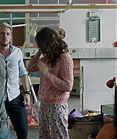 Crashing_S01E05_Episode_5_1080p_3373.jpg