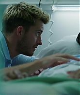 Crashing_S01E06_Episode_6_1080p_2533.jpg