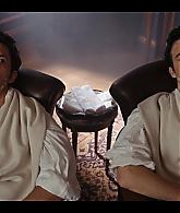 Bridgerton_S02E02_Off_to_the_Races_1080p__0166.jpg