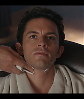 Bridgerton_S02E02_Off_to_the_Races_1080p__0175.jpg