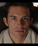 Bridgerton_S02E02_Off_to_the_Races_1080p__0326.jpg