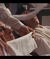 Bridgerton_S02E02_Off_to_the_Races_1080p__0328.jpg