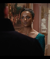 Bridgerton_S02E02_Off_to_the_Races_1080p__0457.jpg