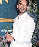 BridgertonS3WorldPremiere_Red_Alamy_JBO_28229.jpg