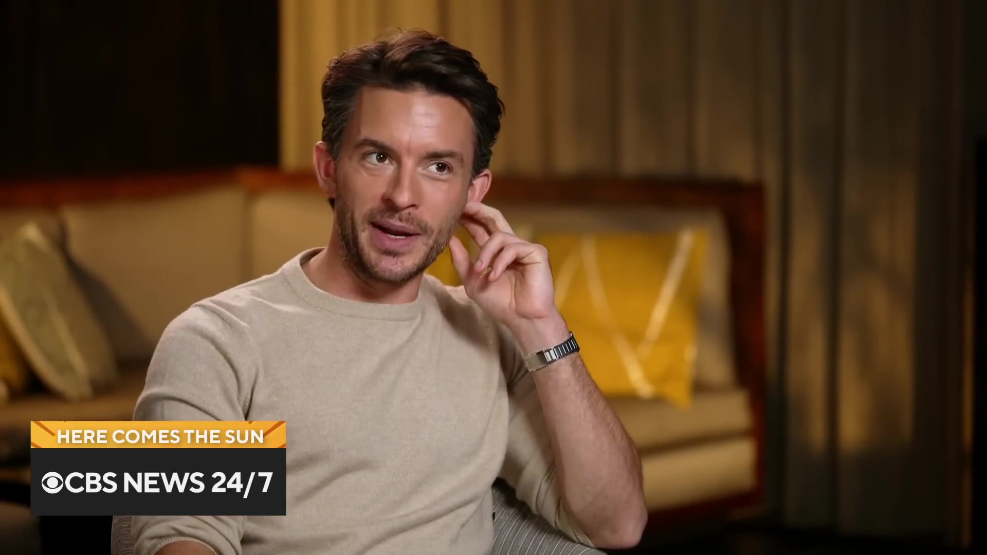 JonathanBailey_CBSSundayMorning_JBO_2238.jpg