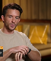 JonathanBailey_CBSSundayMorning_JBO_2339.jpg
