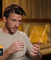 JonathanBailey_CBSSundayMorning_JBO_2347.jpg