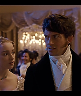 Bridgerton_S01E01_1080p_2981.jpg