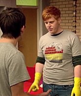 Off_The_Hook_S01_E03_720p_JBO_001504.jpg