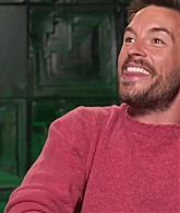 jonathanbaileyonline_wicked_jakestakes_000349.jpg