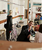 Crashing_S01E01_Episode_1_1080p_0171.jpg