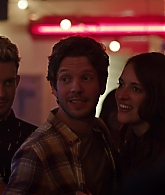 Crashing_S01E01_Episode_1_1080p_1209.jpg