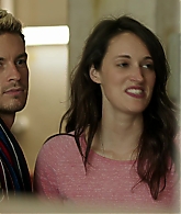 Crashing_S01E02_Episode_2_1080p_0310.jpg